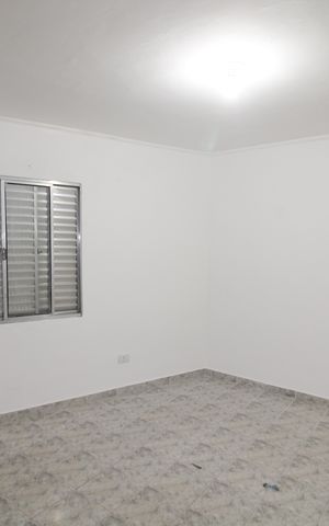Casa para alugar com 150m², 2 quartos e 2 vagasQuarto 2