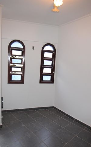 Casa para alugar com 150m², 2 quartos e 2 vagasHall de entrada