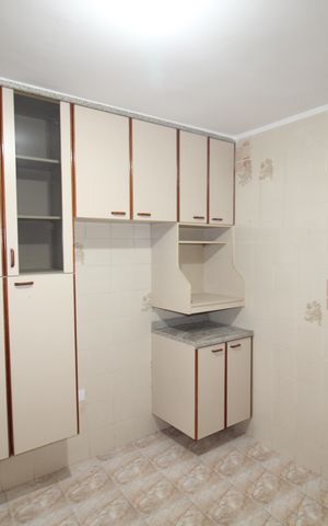 Casa para alugar com 150m², 2 quartos e 2 vagasCozinha