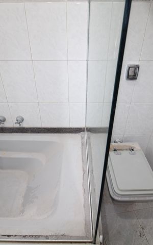 Casa para alugar com 150m², 2 quartos e 2 vagasQuarto 1 - Banheiro