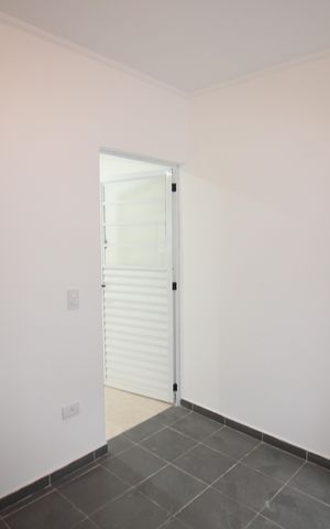 Casa para alugar com 150m², 2 quartos e 2 vagasHall de entrada