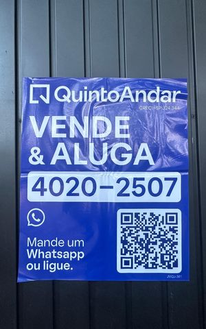 Casa à venda com 2967m², 3 quartos e 4 vagas Casa à venda com 2967m², 3 quartos e 4 vagasFachada
