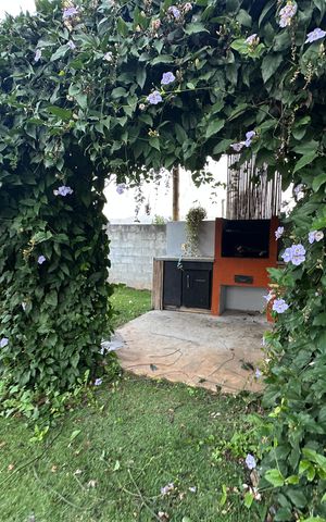 Casa à venda com 2967m², 3 quartos e 4 vagas Casa à venda com 2967m², 3 quartos e 4 vagasChurrasqueira