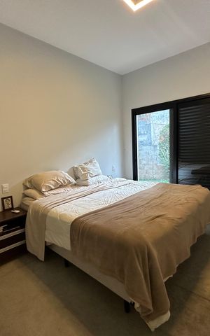 Casa à venda com 2967m², 3 quartos e 4 vagas Casa à venda com 2967m², 3 quartos e 4 vagasSuíte