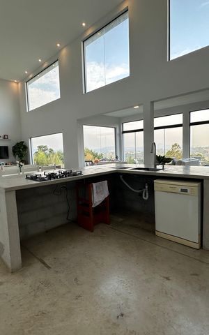 Casa à venda com 2967m², 3 quartos e 4 vagas Casa à venda com 2967m², 3 quartos e 4 vagasCozinha
