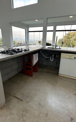 Casa à venda com 2967m², 3 quartos e 4 vagas Casa à venda com 2967m², 3 quartos e 4 vagasCozinha