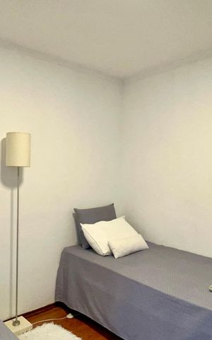Apartamento para alugar com 140m², 3 quartos e 2 vagas Apartamento para alugar com 140m², 3 quartos e 2 vagasQuarto 1