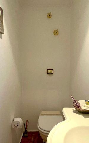 Apartamento para alugar com 140m², 3 quartos e 2 vagas Apartamento para alugar com 140m², 3 quartos e 2 vagasLavabo