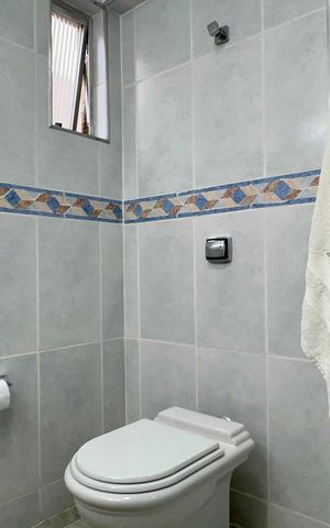 Apartamento para alugar com 140m², 3 quartos e 2 vagas Apartamento para alugar com 140m², 3 quartos e 2 vagasBanheiro da Suíte