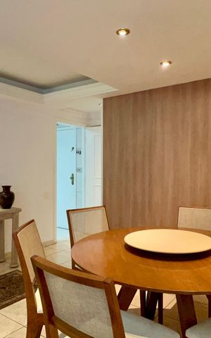Apartamento para alugar com 140m², 3 quartos e 2 vagas Apartamento para alugar com 140m², 3 quartos e 2 vagasSala de Jantar