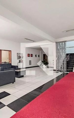 Apartamento à venda com 55m², 2 quartos e 1 vaga Apartamento à venda com 55m², 2 quartos e 1 vagaHall