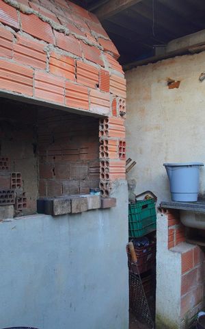 Casa à venda com 80m², 2 quartos e 1 vagaChurrasqueira