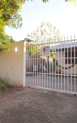 Casa à venda com 80m², 2 quartos e 1 vagaFachada