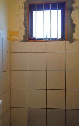 Casa à venda com 80m², 2 quartos e 1 vagaBanheiro