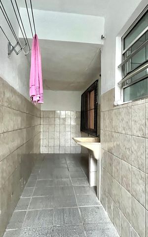 Casa para alugar com 80m², 2 quartos e sem vaga Casa para alugar com 80m², 2 quartos e sem vagaÁrea de Serviço