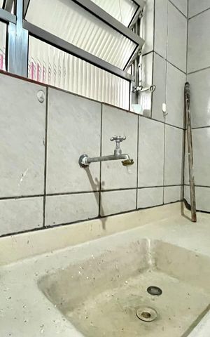 Casa para alugar com 80m², 2 quartos e sem vaga Casa para alugar com 80m², 2 quartos e sem vagaCozinha