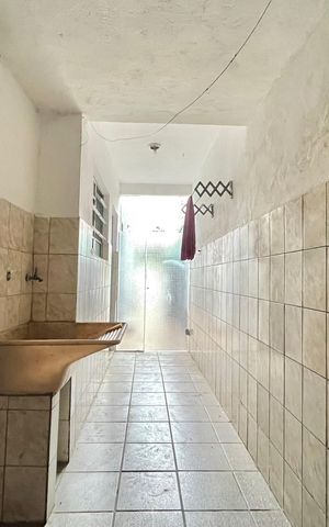 Casa para alugar com 80m², 2 quartos e sem vaga Casa para alugar com 80m², 2 quartos e sem vagaÁrea de Serviço