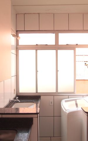 Apartamento à venda com 63m², 2 quartos e 1 vagaCozinha e Área de Serviço
