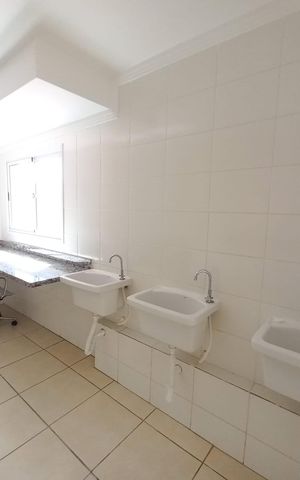 Apartamento para alugar com 46m², 2 quartos e 1 vaga Apartamento para alugar com 46m², 2 quartos e 1 vagaLavanderia