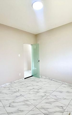 Casa para alugar com 490m², 4 quartos e 3 vagas Casa para alugar com 490m², 4 quartos e 3 vagasQuarto 1