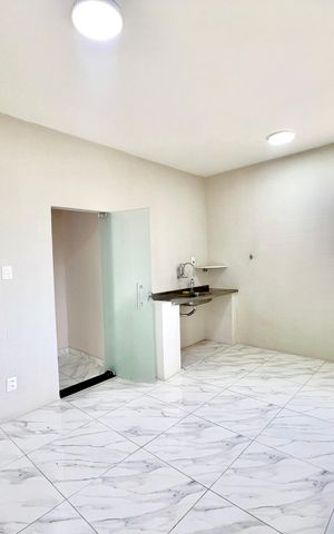 Casa para alugar com 490m², 4 quartos e 3 vagas Casa para alugar com 490m², 4 quartos e 3 vagasCozinha