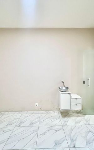 Casa para alugar com 490m², 4 quartos e 3 vagas Casa para alugar com 490m², 4 quartos e 3 vagasQuarto Suíte