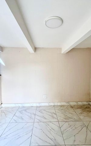 Casa para alugar com 490m², 4 quartos e 3 vagas Casa para alugar com 490m², 4 quartos e 3 vagasQuarto Suíte