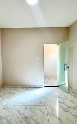 Casa para alugar com 490m², 4 quartos e 3 vagas Casa para alugar com 490m², 4 quartos e 3 vagasQuarto 2