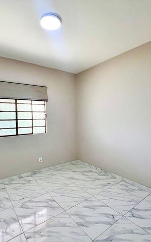Casa para alugar com 490m², 4 quartos e 3 vagas Casa para alugar com 490m², 4 quartos e 3 vagasQuarto 1