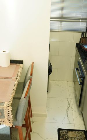 Apartamento à venda com 93m², 2 quartos e sem vaga Apartamento à venda com 93m², 2 quartos e sem vagaCozinha