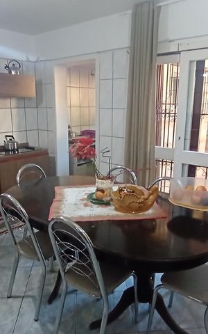 Casa de condomínio à venda com 100m², 3 quartos e 1 vaga Casa de condomínio à venda com 100m², 3 quartos e 1 vagaCozinha