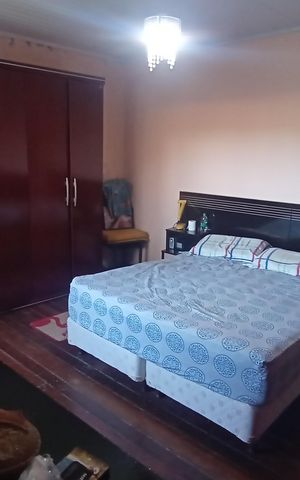 Casa de condomínio à venda com 100m², 3 quartos e 1 vaga Casa de condomínio à venda com 100m², 3 quartos e 1 vagaQuarto