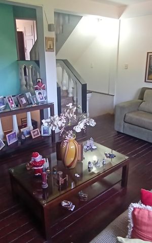 Casa de condomínio à venda com 100m², 3 quartos e 1 vaga Casa de condomínio à venda com 100m², 3 quartos e 1 vagaSala
