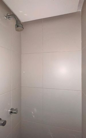 Apartamento à venda com 99m², 2 quartos e 1 vaga Apartamento à venda com 99m², 2 quartos e 1 vagaBanheiro