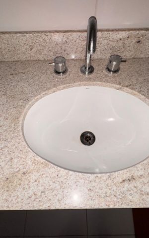 Apartamento à venda com 99m², 2 quartos e 1 vaga Apartamento à venda com 99m², 2 quartos e 1 vagaSuíte - Banheiro