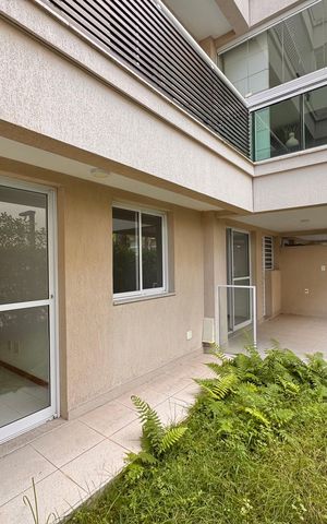 Apartamento à venda com 99m², 2 quartos e 1 vaga Apartamento à venda com 99m², 2 quartos e 1 vagaVaranda e Área Garden
