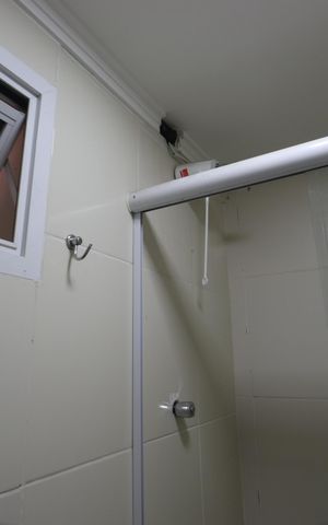 Casa à venda com 170m², 5 quartos e 2 vagasBanheiro de Serviço