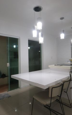 Casa à venda com 170m², 5 quartos e 2 vagasCozinha