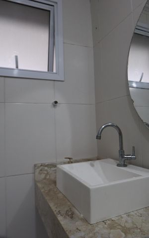 Casa à venda com 170m², 5 quartos e 2 vagasBanheiro da Suíte 2
