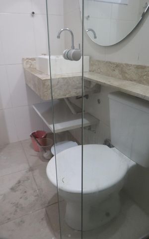 Casa à venda com 170m², 5 quartos e 2 vagasBanheiro da Suíte 2