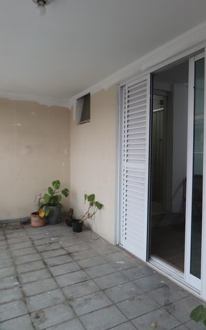 Casa à venda com 170m², 5 quartos e 2 vagasVaranda da Suíte 2