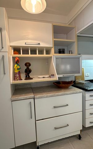 Casa de condomínio para alugar com 348m², 4 quartos e 6 vagas Casa de condomínio para alugar com 348m², 4 quartos e 6 vagasCozinha