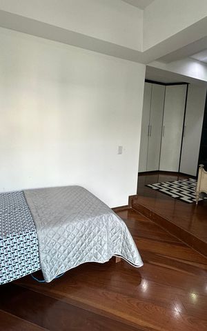 Casa de condomínio para alugar com 348m², 4 quartos e 6 vagas Casa de condomínio para alugar com 348m², 4 quartos e 6 vagasSuíte 3
