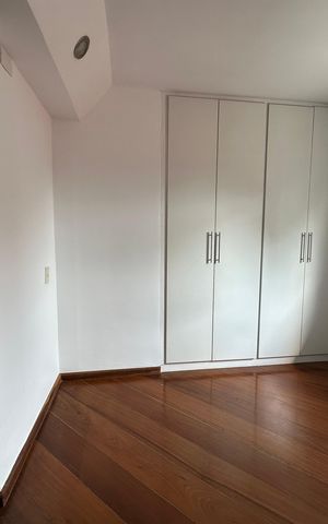 Casa de condomínio para alugar com 348m², 4 quartos e 6 vagas Casa de condomínio para alugar com 348m², 4 quartos e 6 vagasSuíte 1