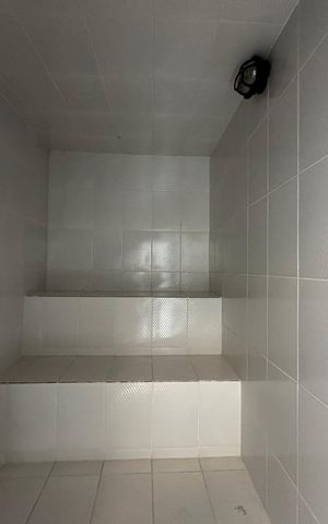 Casa de condomínio para alugar com 348m², 4 quartos e 6 vagas Casa de condomínio para alugar com 348m², 4 quartos e 6 vagasÁrea comum