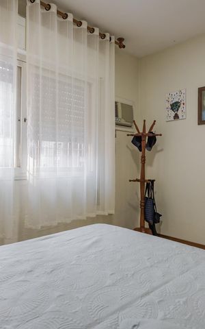 Casa à venda com 204m², 3 quartos e 4 vagas Casa à venda com 204m², 3 quartos e 4 vagasQuarto