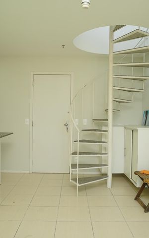 Apartamento à venda com 78m², 1 quarto e 1 vaga Apartamento à venda com 78m², 1 quarto e 1 vagaSala