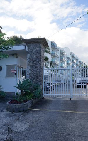 Apartamento à venda com 78m², 1 quarto e 1 vaga Apartamento à venda com 78m², 1 quarto e 1 vagaFachada