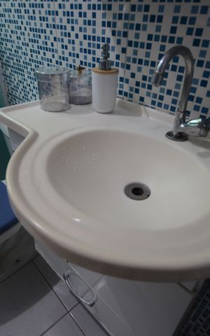 Casa para alugar com 100m², 2 quartos e 1 vagaBanheiro