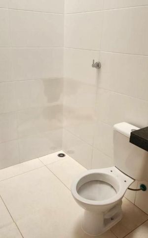 Casa à venda com 68m², 2 quartos e 2 vagas